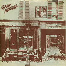 Parisienne Walkways